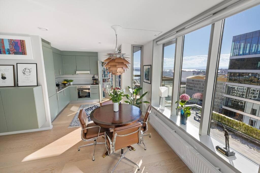 Modern 2Bed Room Sea View Apartment @ Oslo Barcode Luaran gambar