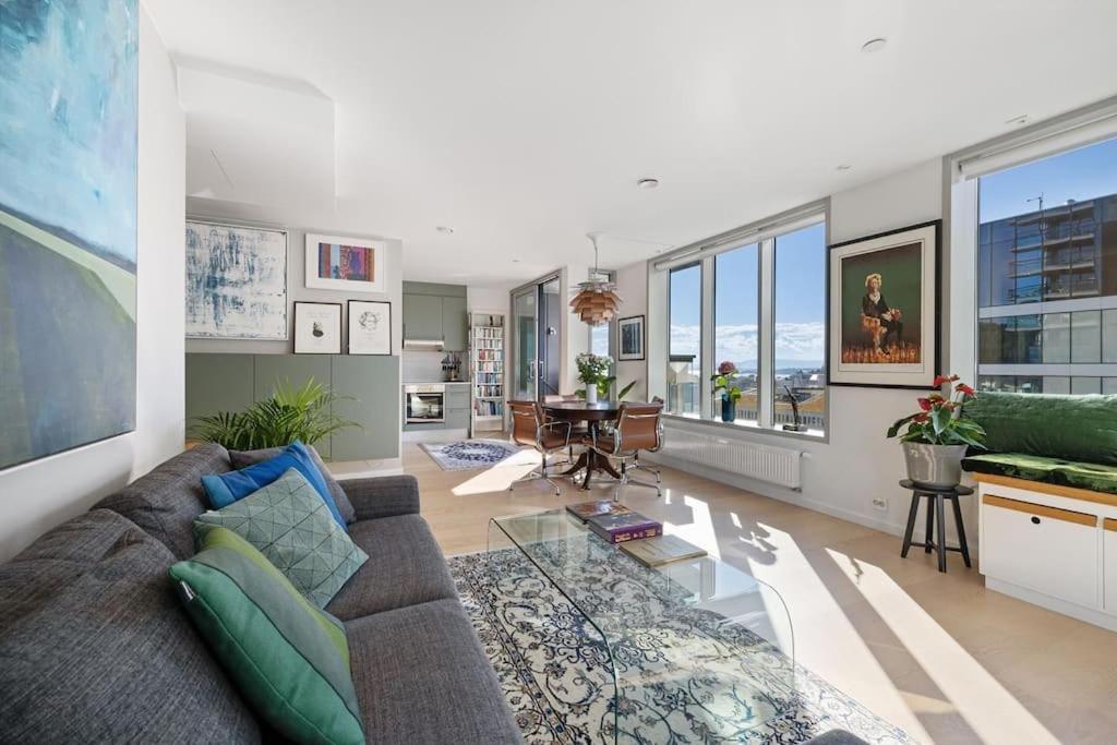 Modern 2Bed Room Sea View Apartment @ Oslo Barcode Luaran gambar