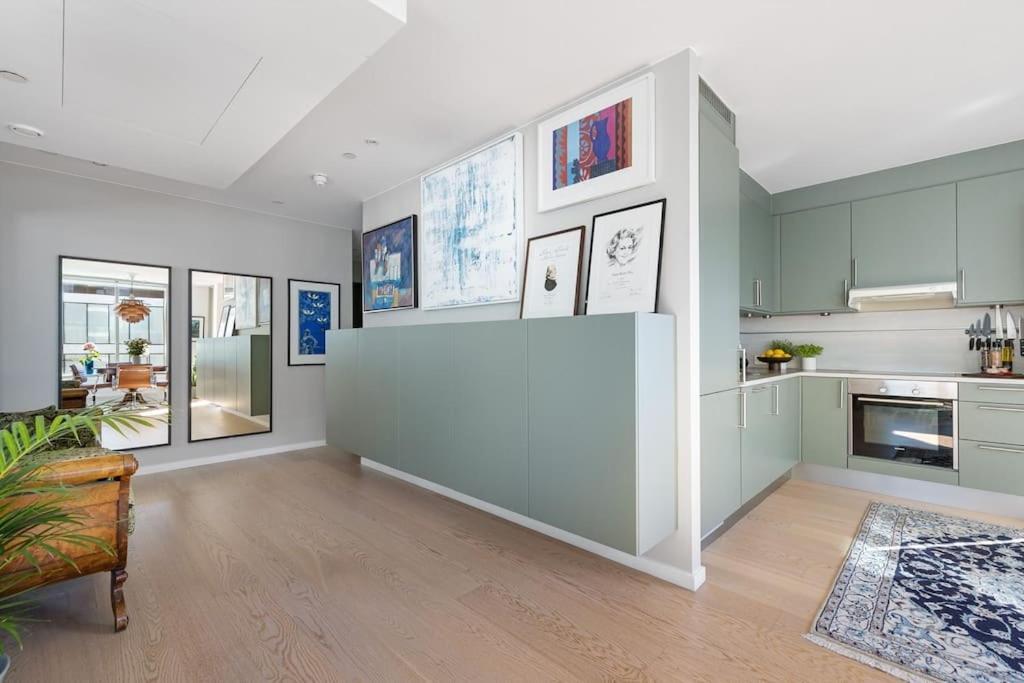 Modern 2Bed Room Sea View Apartment @ Oslo Barcode Luaran gambar